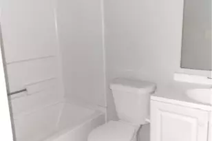 7620 Creekside Ln, Riverdale, GA 30296 - Photo 11