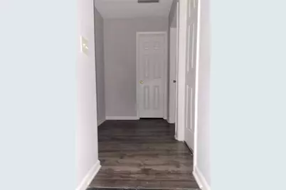 7620 Creekside Lane, Riverdale, GA 30296 - Photo 9