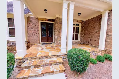 6437 Blue Water Drive, Buford, GA 30518 - Photo 3