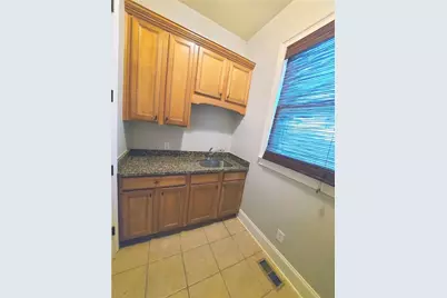 6437 Blue Water Drive, Buford, GA 30518 - Photo 9