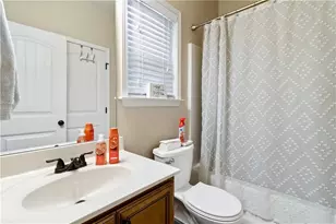 200 Birchwood Dr, Loganville, GA 30052 - Photo 17