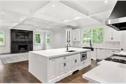 968 Peachtree Battle Circle, Atlanta, GA 30327 - Photo 9