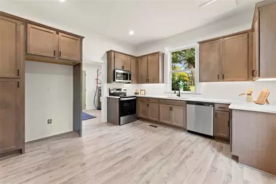 102 Barber Street, Commerce, GA 30529 - Photo 9