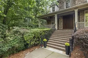 325 Taylor Glen Dr, Alpharetta, GA 30004 - Photo 9