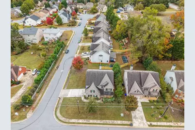 400 Autumn Bluff Drive, Lawrenceville, GA 30044 - Photo 39