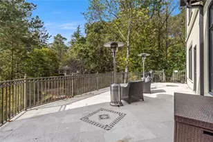 1050 Bedford Gardens Dr, Johns Creek, GA 30022 - Photo 45