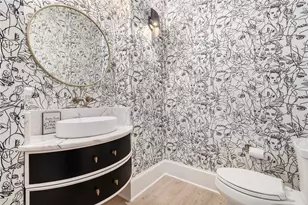 1050 Bedford Gardens Dr, Johns Creek, GA 30022 - Photo 41