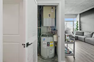 250 Pharr Rd NE, Atlanta, GA 30305 - Photo 23