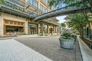 250 Pharr Rd NE, Atlanta, GA 30305 - Photo 35