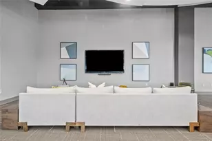 250 Pharr Rd NE, Atlanta, GA 30305 - Photo 29