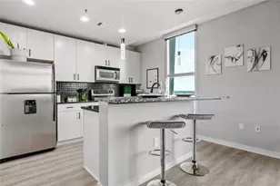 250 Pharr Rd NE, Atlanta, GA 30305 - Photo 15