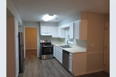 40 Lake Court, Stockbridge, GA 30281 - Photo 7