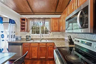 884 Forest Path, Stone Mountain, GA 30088 - Photo 11