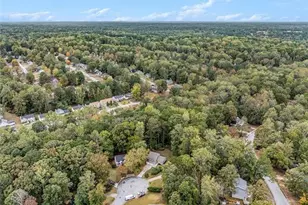 5268 Fox Path, Stone Mountain, GA 30088 - Photo 31