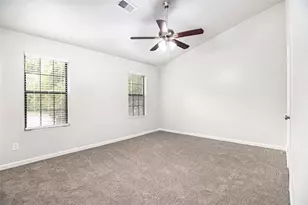 5268 Fox Path, Stone Mountain, GA 30088 - Photo 17