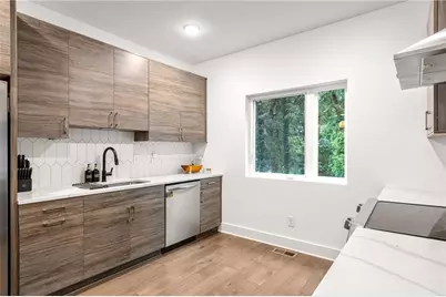 1446 Walker Place SE, Atlanta, GA 30317 - Photo 3