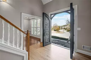 4825 Winding Rose Dr, Suwanee, GA 30024 - Photo 9