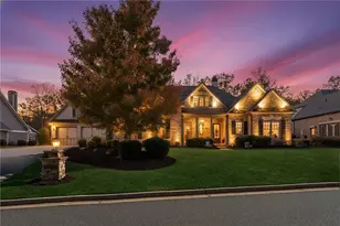 5030 Shade Crk Xing, Cumming, GA 30028 - Photo 3