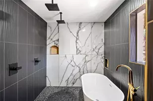 2541 Peyton Woods Trail SW, Atlanta, GA 30311 - Photo 21