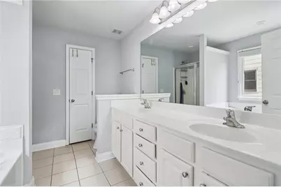 1923 Thomas Pointe Trace, Lawrenceville, GA 30043 - Photo 17