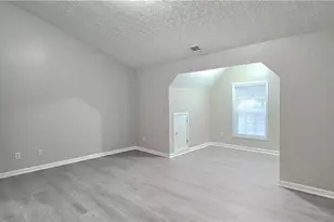 610 James Ridge Dr, Lawrenceville, GA 30045 - Photo 23