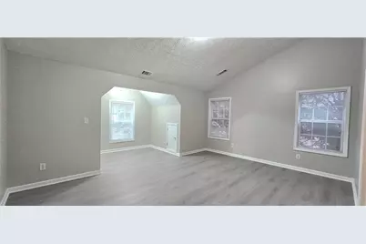 610 James Ridge Dr, Lawrenceville, GA 30045 - Photo 25