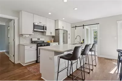 984 Valley Drive SE, Smyrna, GA 30080 - Photo 9