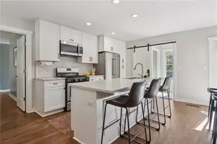 984 Valley Dr SE, Smyrna, GA 30080 - Photo 9