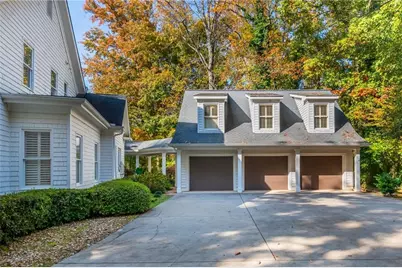 4150 Chimney Heights NE, Roswell, GA 30075 - Photo 3