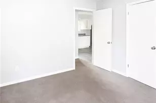 9020 Sterling Ridge Ln, Jonesboro, GA 30238 - Photo 11