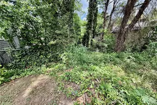 1121 Hunter Pl NW, Atlanta, GA 30314 - Photo 11