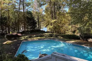 1040 Wordsworth Dr, Roswell, GA 30075 - Photo 3