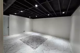 2468 Dresden Dr NE, Atlanta, GA 30341 - Photo 17