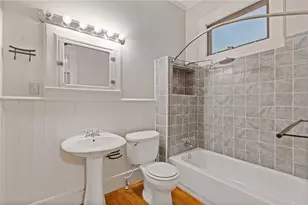 304 E Jackson St, Buford, GA 30518 - Photo 23