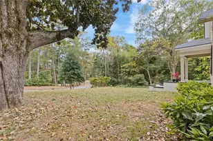 304 E Jackson St, Buford, GA 30518 - Photo 3