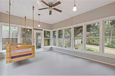 304 E Jackson Street, Buford, GA 30518 - Photo 11