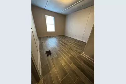 114 Skyland Drive E, Locust Grove, GA 30248 - Photo 5