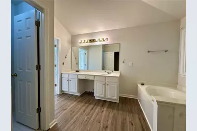 355 Bordeaux Court SW, Atlanta, GA 30331 - Photo 9