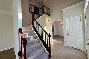 355 Bordeaux Ct SW, Atlanta, GA 30331 - Photo 11