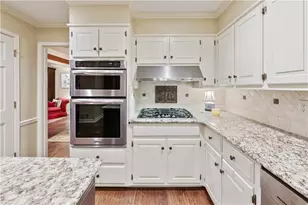 8870 Glen Ferry Dr, Johns Creek, GA 30022 - Photo 11