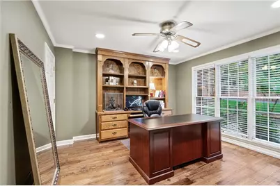 8870 Glen Ferry Drive, Johns Creek, GA 30022 - Photo 23