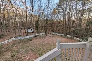 3735 Warwick Way, Snellville, GA 30039 - Photo 27