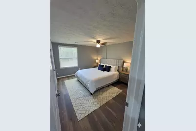 5330 Tracey Drive, Stone Mountain, GA 30088 - Photo 3