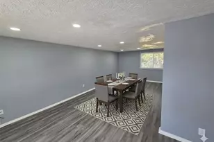 5330 Tracey Dr, Stone Mountain, GA 30088 - Photo 11