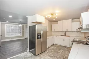 766 Cascade Dr, Forest Park, GA 30297 - Photo 7