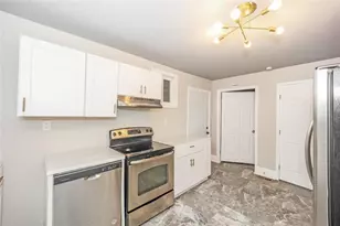 766 Cascade Dr, Forest Park, GA 30297 - Photo 9