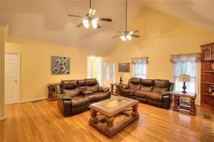 995 Hodges Cir, Mansfield, GA 30055 - Photo 13