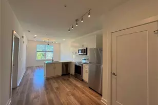 525 Parkway Dr NE, Atlanta, GA 30354 - Photo 5