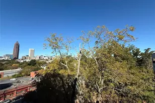 525 Parkway Dr NE, Atlanta, GA 30354 - Photo 11