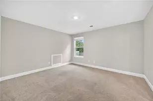 220 Calebee Ave, Senoia, GA 30276 - Photo 35